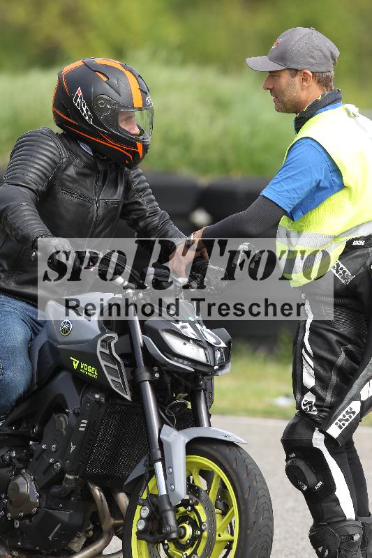 /Archiv-2025/10 23.04.2025 Cornu Master School ADR/gruen-vert/60